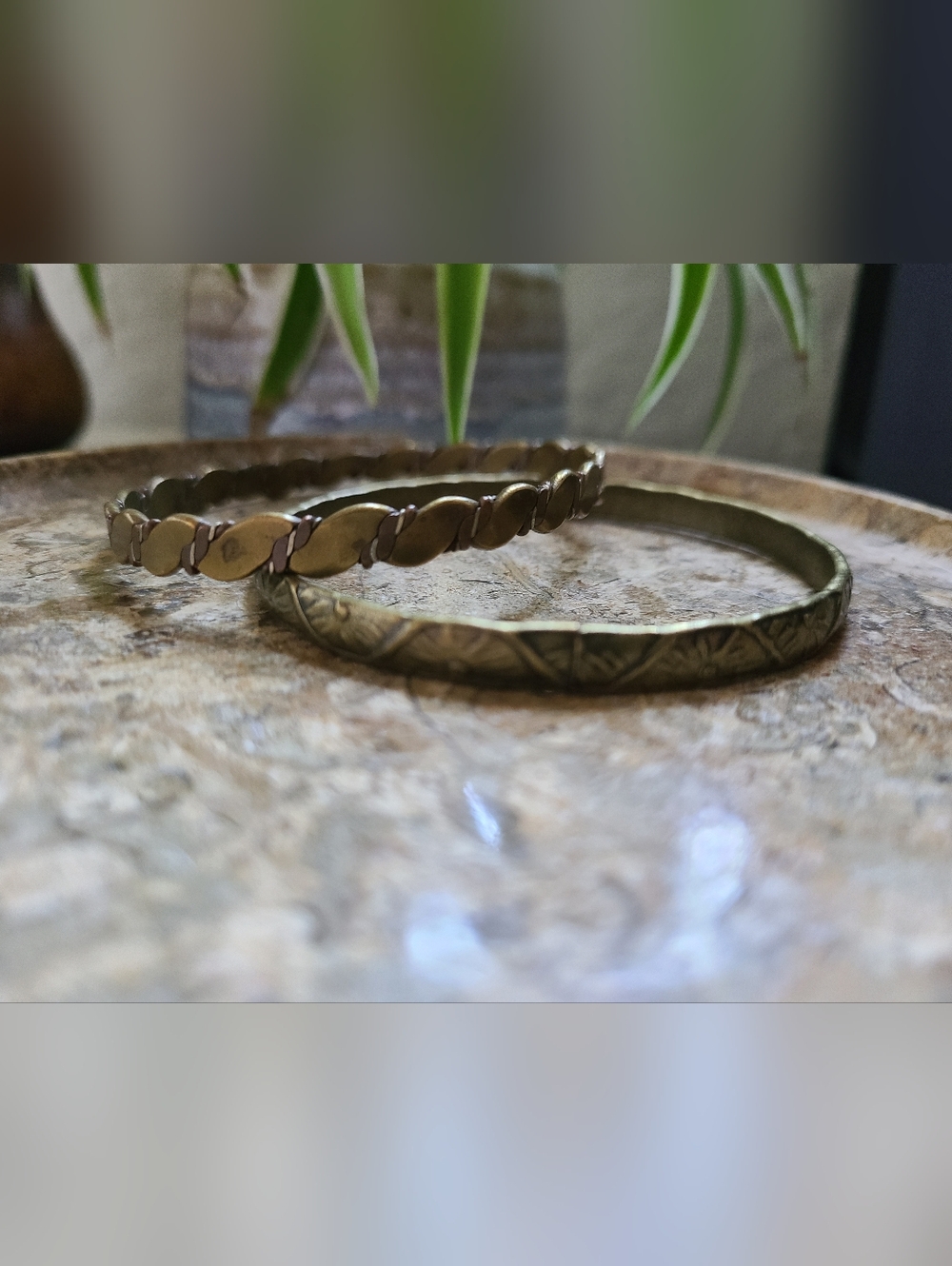 Vintage Style Brass Bangle Bracelets